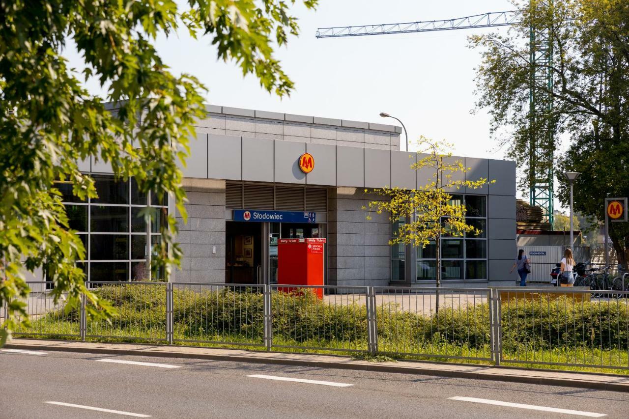 Klimatyczne Studio Metro Slodowiec Warsaw Exterior photo